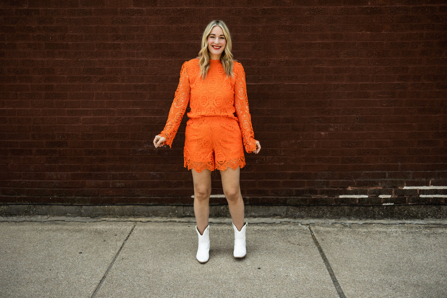 oriane lace shorts in orange