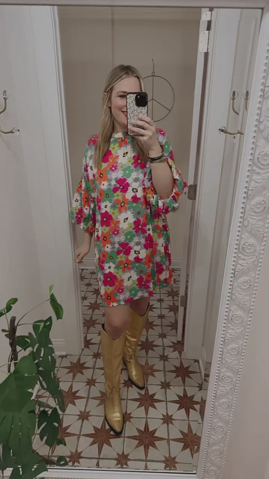 Load and play video in Gallery viewer, eleanor rigby floral dress
