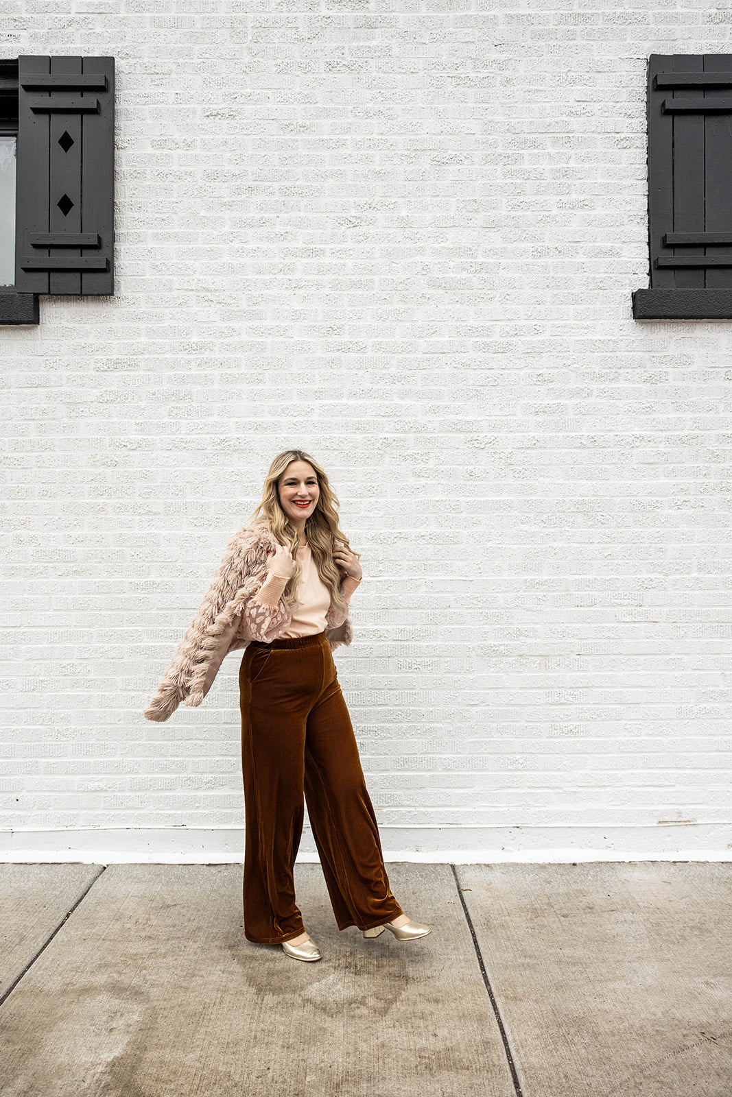 Brown Wide Leg Pants Outfit, Velvet Jeans Pants Outfits