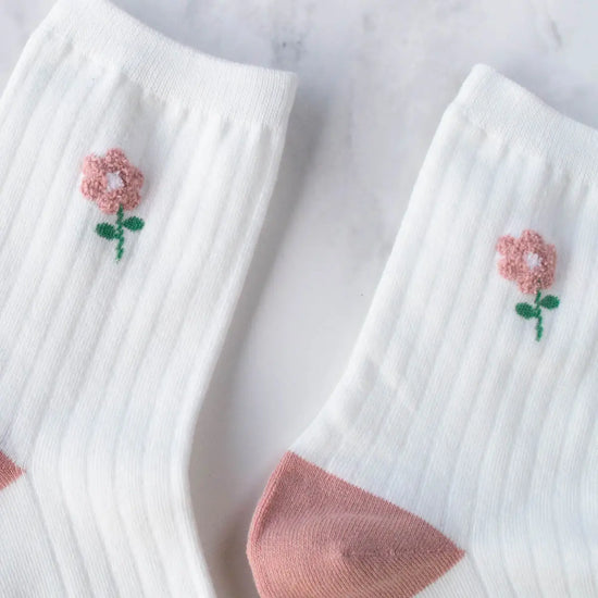 simple flower soft socks