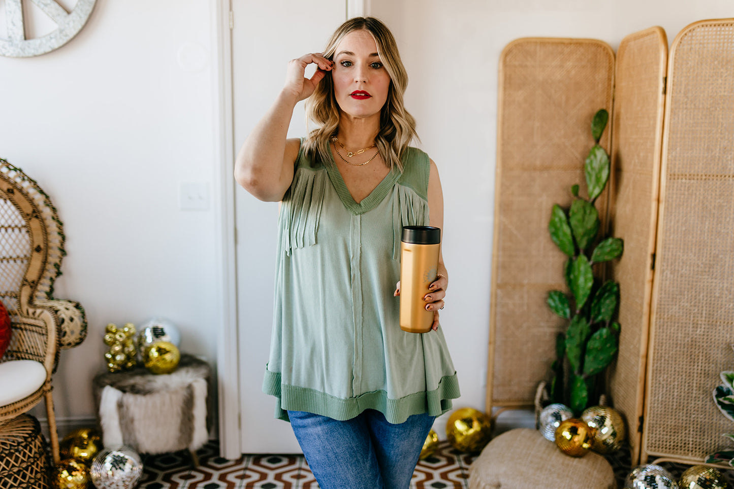 Load image into Gallery viewer, vada winter boho bougie commuter cup by corkcicle
