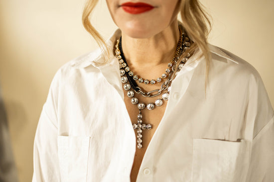 Load image into Gallery viewer, donatella cross necklace
