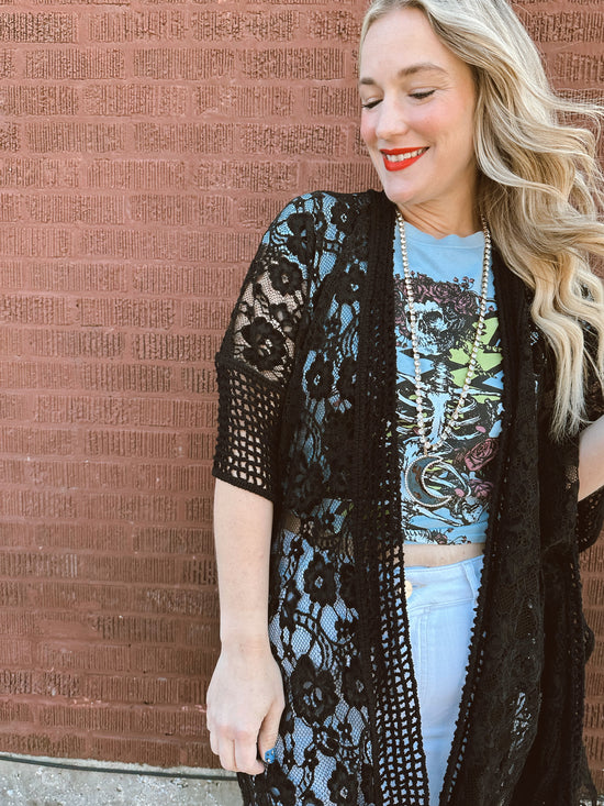 emery lace duster in black